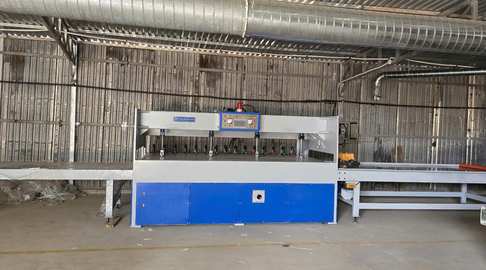 Máy ép ngang cao tần Phú Vinh Phi