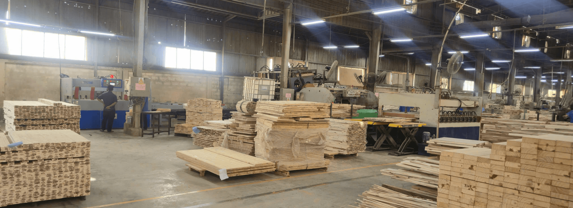 Contact Phu Vinh Phi