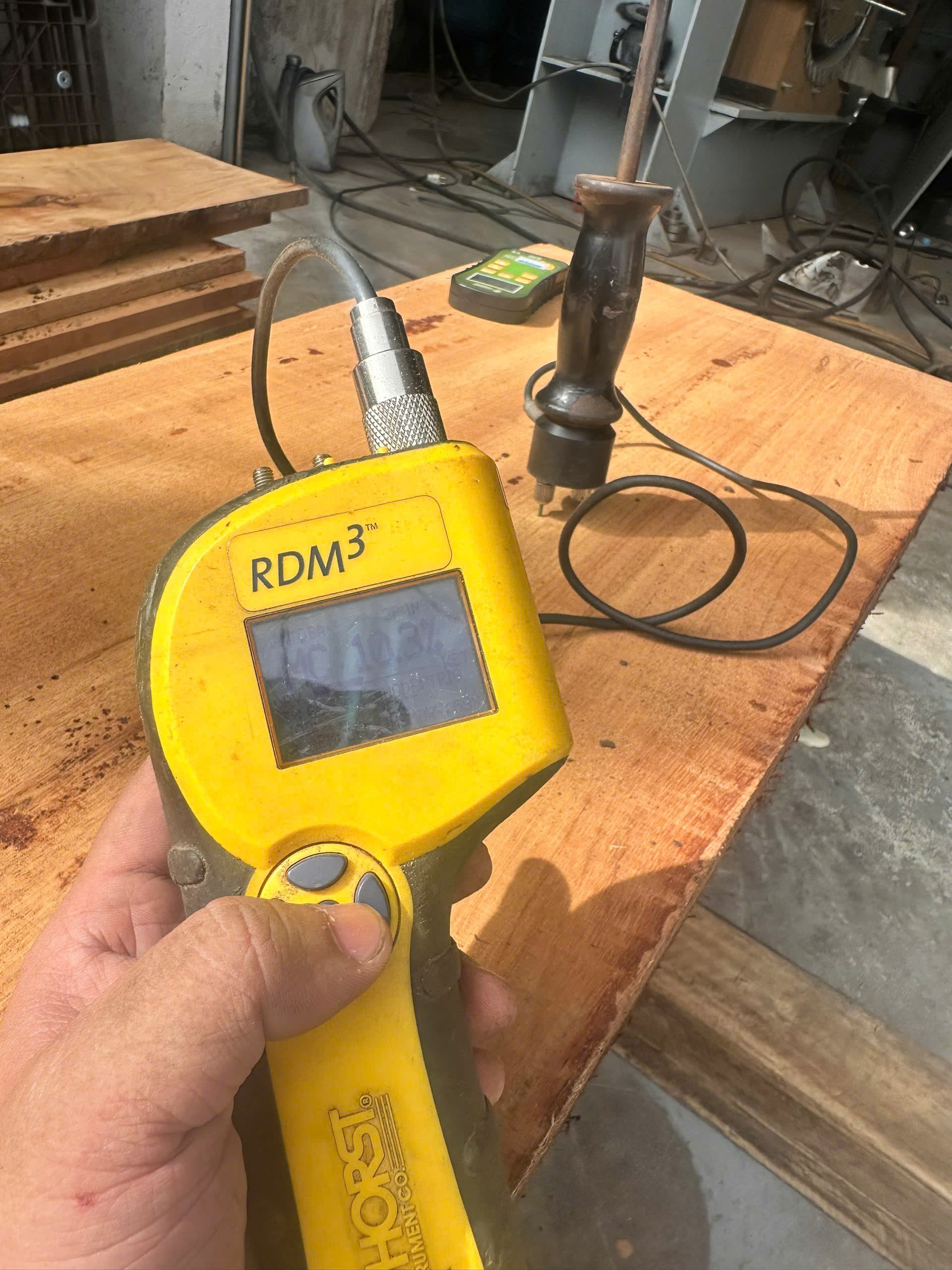 Lò sấy cao tần Phú Vinh Phi