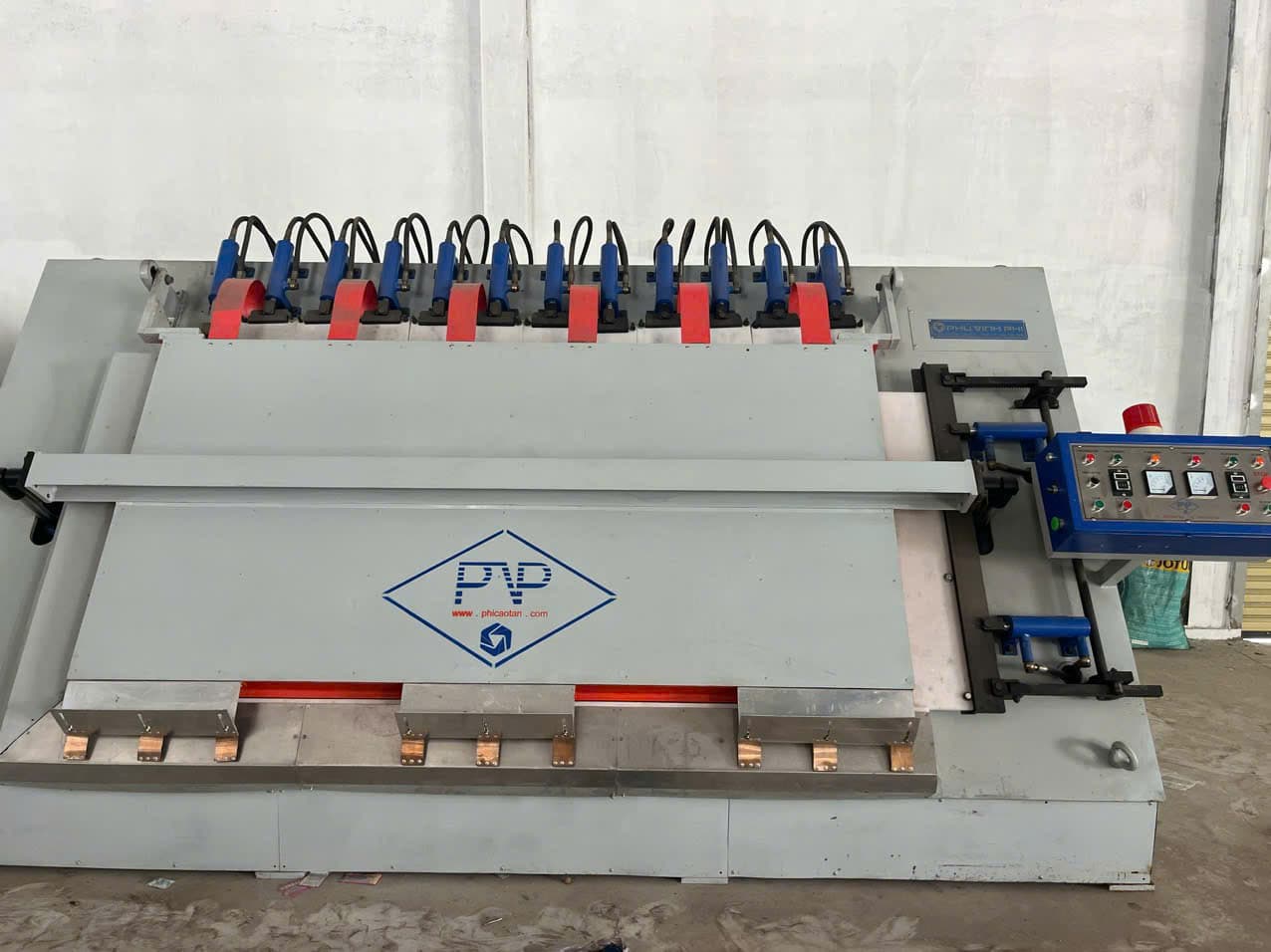 Detail of A-frame press